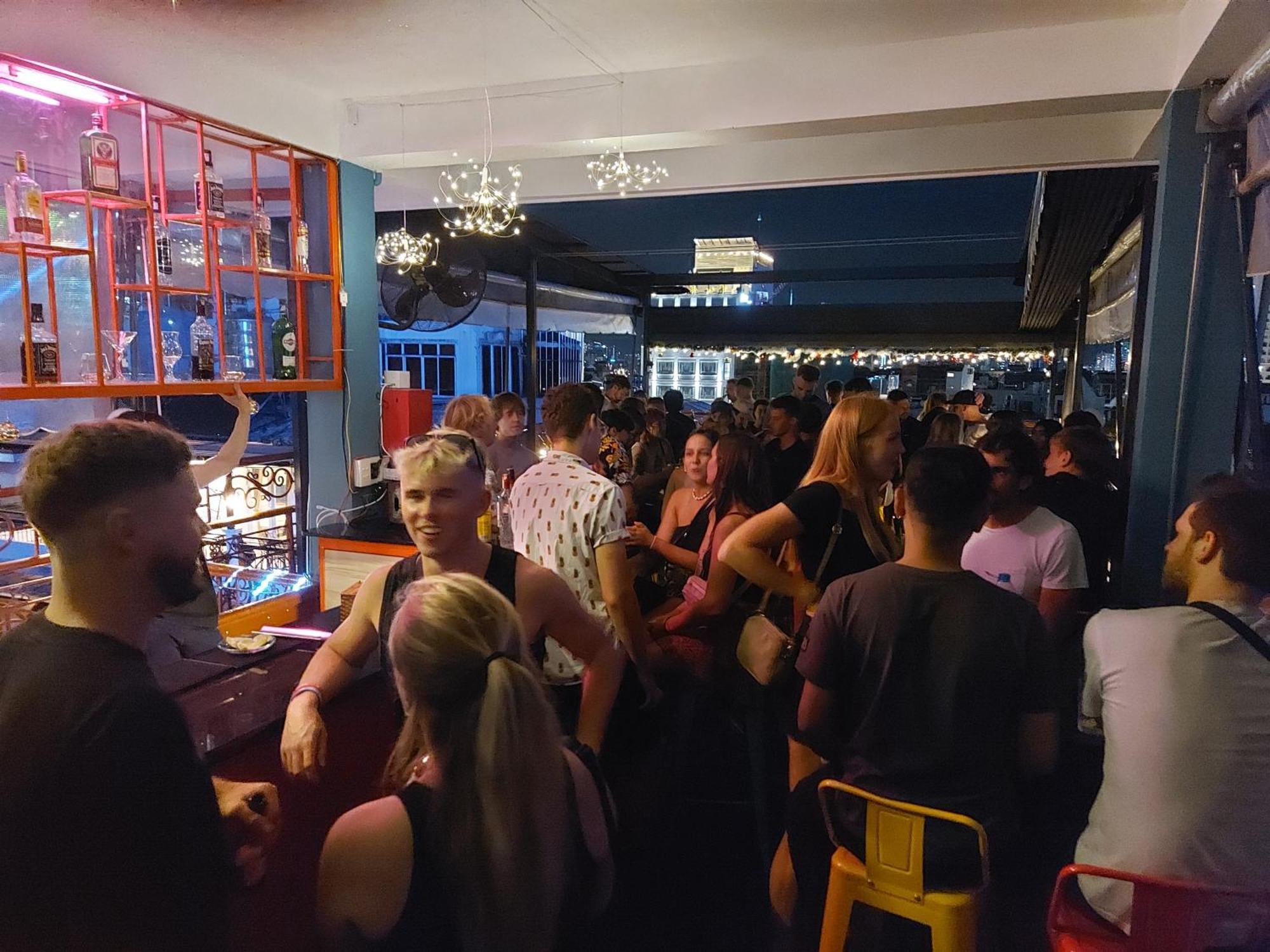 Saigon Rooftops Hostel مدينة هوشي منه المظهر الخارجي الصورة