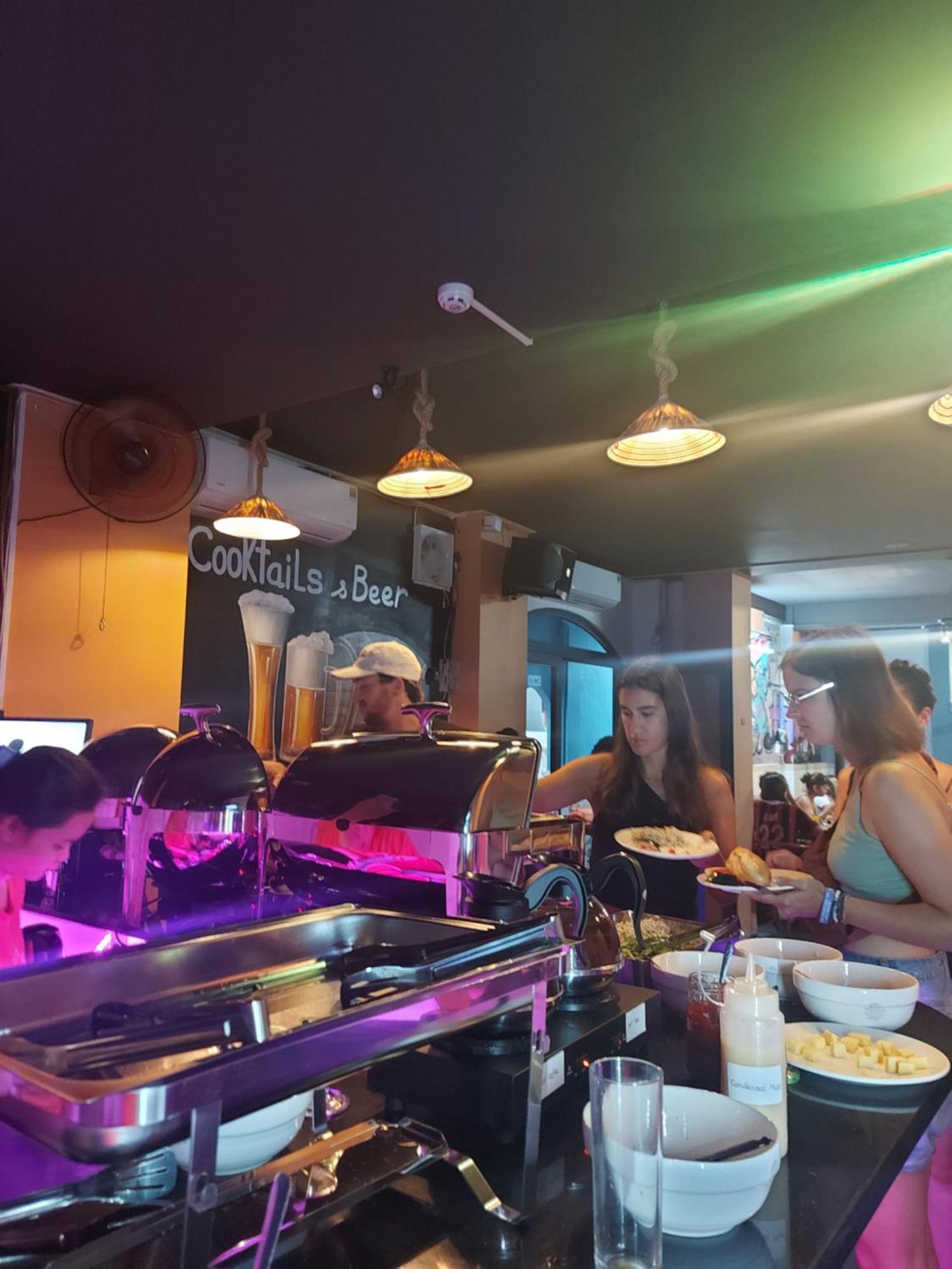 Saigon Rooftops Hostel مدينة هوشي منه المظهر الخارجي الصورة