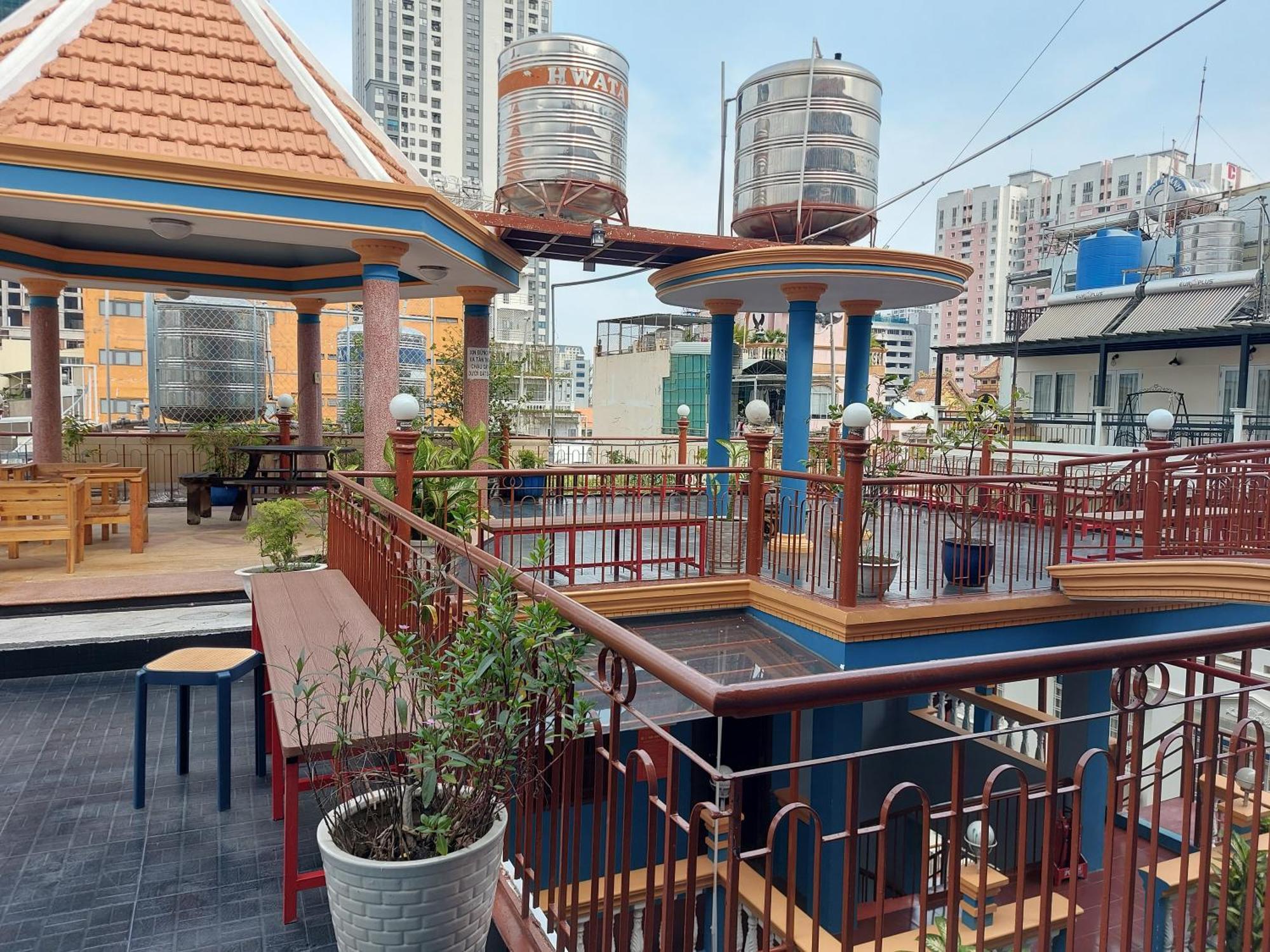 Saigon Rooftops Hostel مدينة هوشي منه المظهر الخارجي الصورة